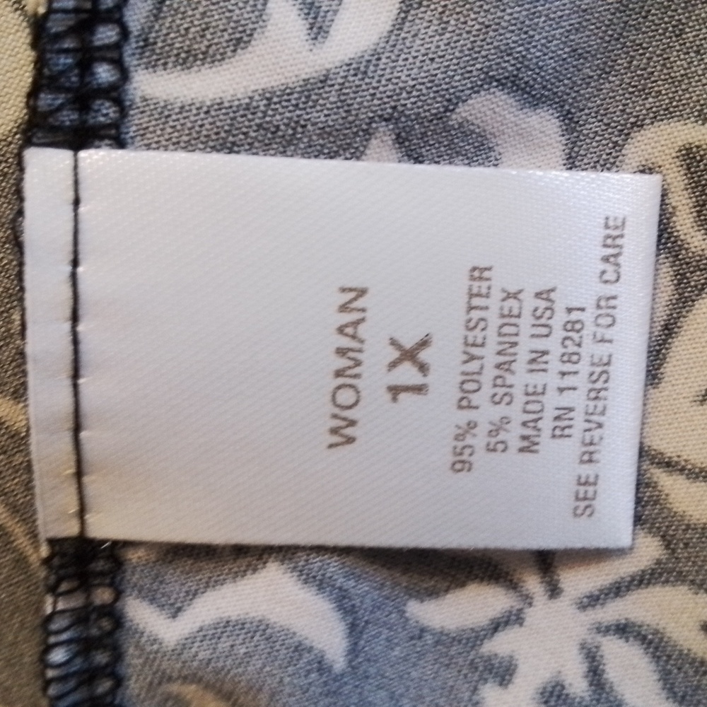 Roz & Ali NWOT cream and black top, size 1X - Picture 8 of 9